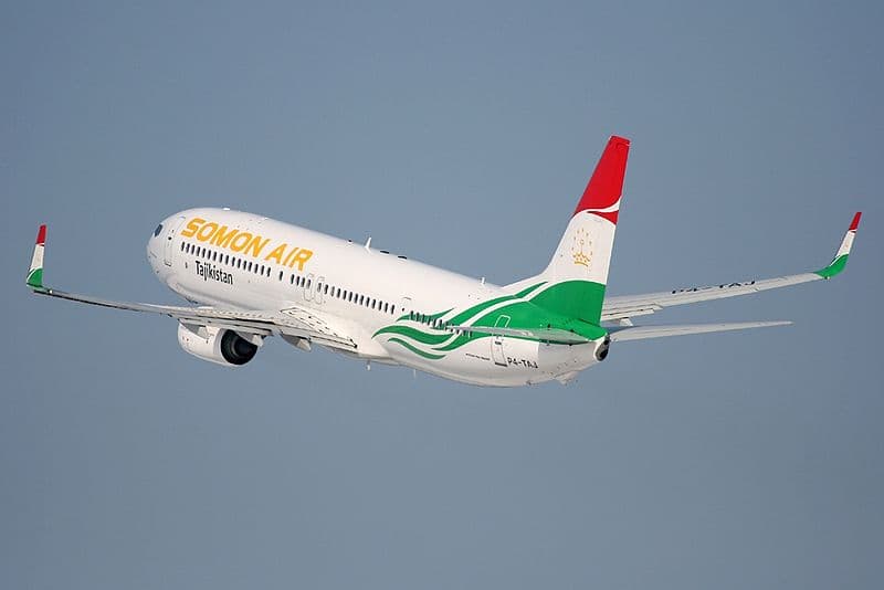 Tojikistonning Somon Air aviakompaniyasi Rossiyaga parvozlarni to‘xtatdi