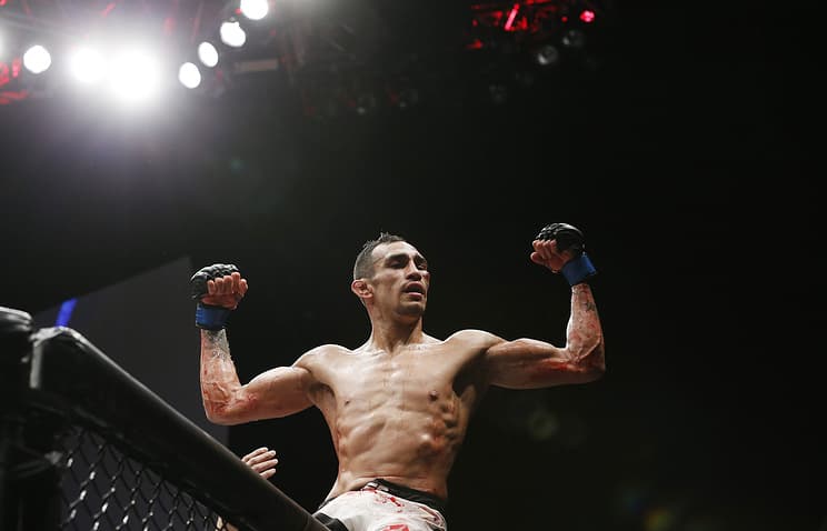 Fergyuson Nurmagomedov bilan jangdan bosh tortgandan keyin UFC chempionligidan mahrum etildi