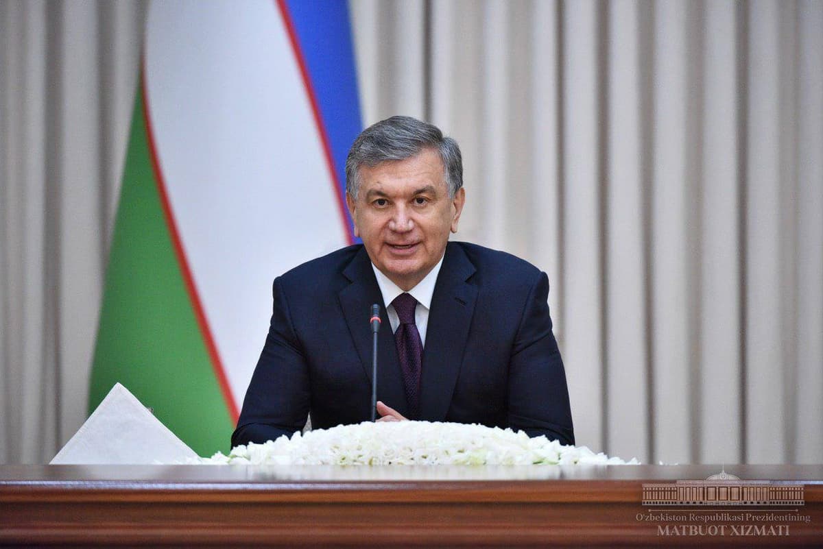 Шавкат Мирзиёев поздравил молодежь Узбекистана