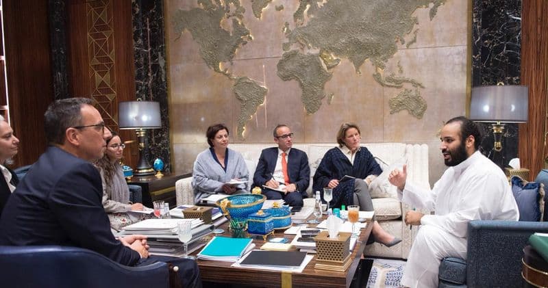 Saudiya shahzodasi Rossiya va Xitoy neft bozoridan «yo‘q bo‘lib ketishini» taxmin qildi