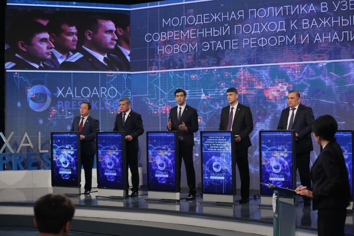 Xalqaro press klubda yoshlar siyosatiga yangicha yondashuv va mavjud muammolar muhokama etildi