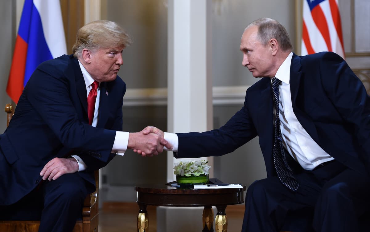 Tramp Putinning ashaddiy dushmaniga aylanishga va'da berdi 
