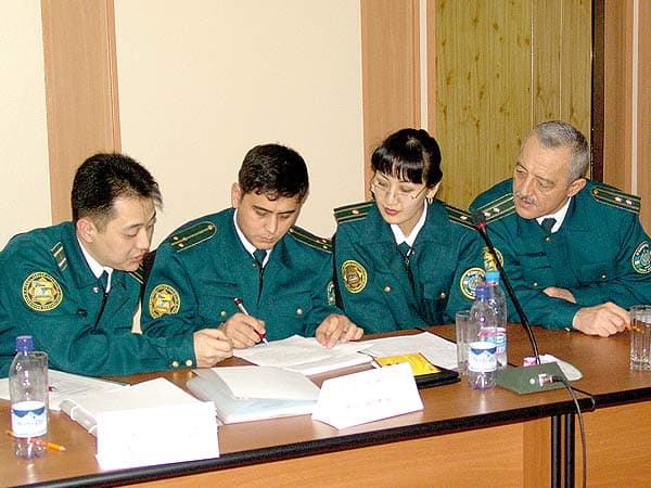100 фоиз пенсия олувчи ходимлар: ИИВ лицейлари ўқитувчилари рўйхатга қўшилди