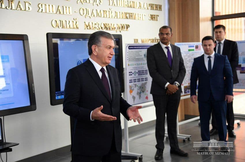 Шавкат Мирзиёев: 2-3 йилдан кейин давлат пахта билан шуғулланмайди
