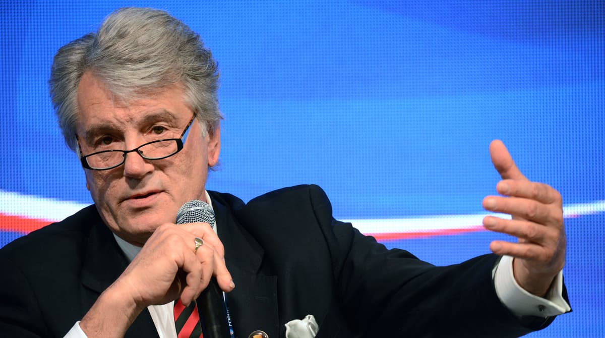 Viktor Yushchenko Donbassni natsistlar Germaniyasi bilan taqqosladi