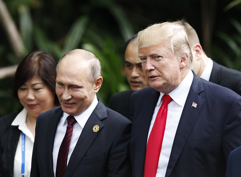 Kreml Putin va Tramp uchrashuvi ehtimoliga izoh berdi
