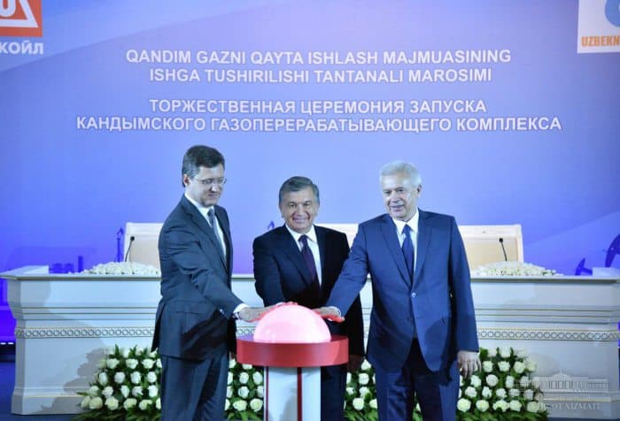 Foto: Shavkat Mirziyoyev Qandim gazni qayta ishlash majmuasi ochilish marosimida