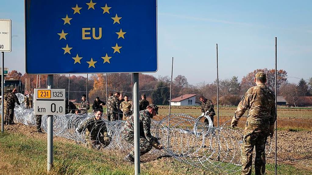 Yevropa Ittifoqiga noqonuniy migratsiya deyarli yarmiga kamaydi 
