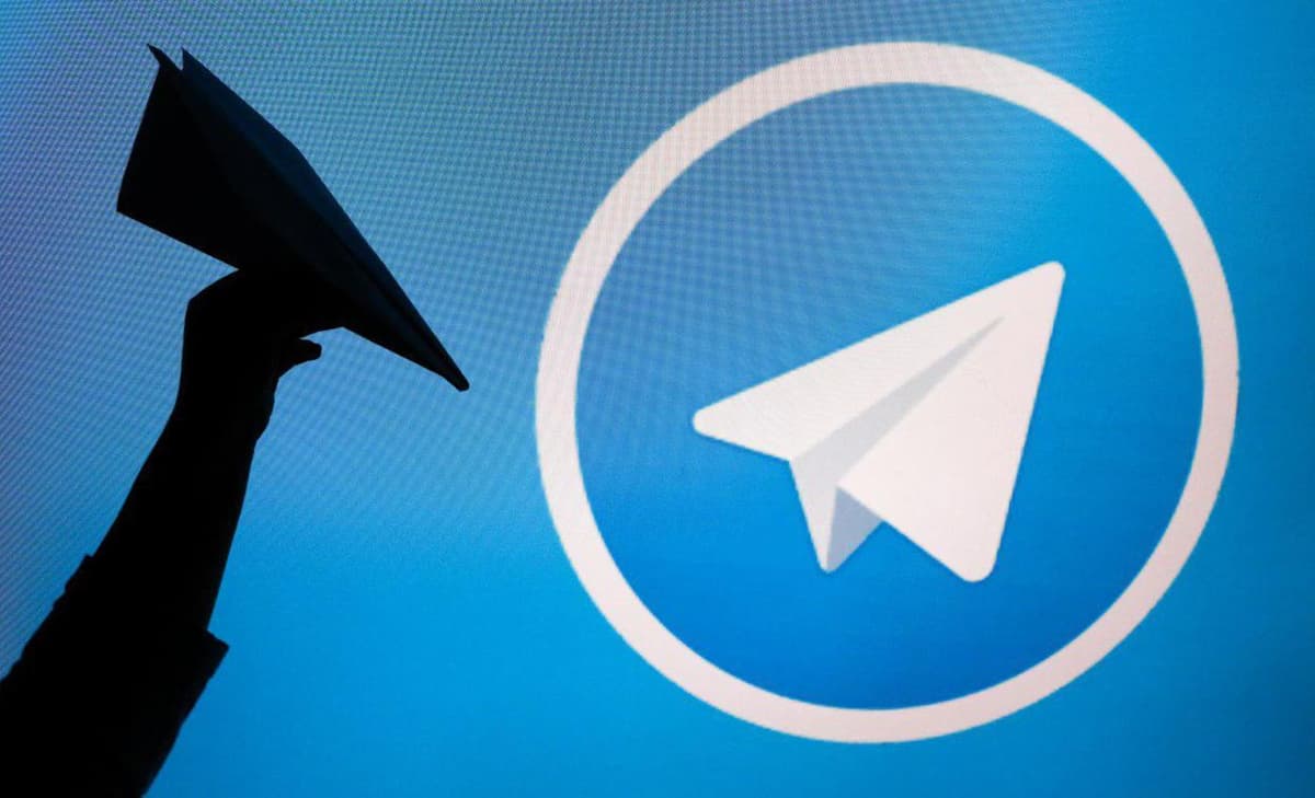 Telegram ва қоғоз самолётлар: Мессенжер фойдаланувчиларни оммавий акцияда иштирок этишга чақирди