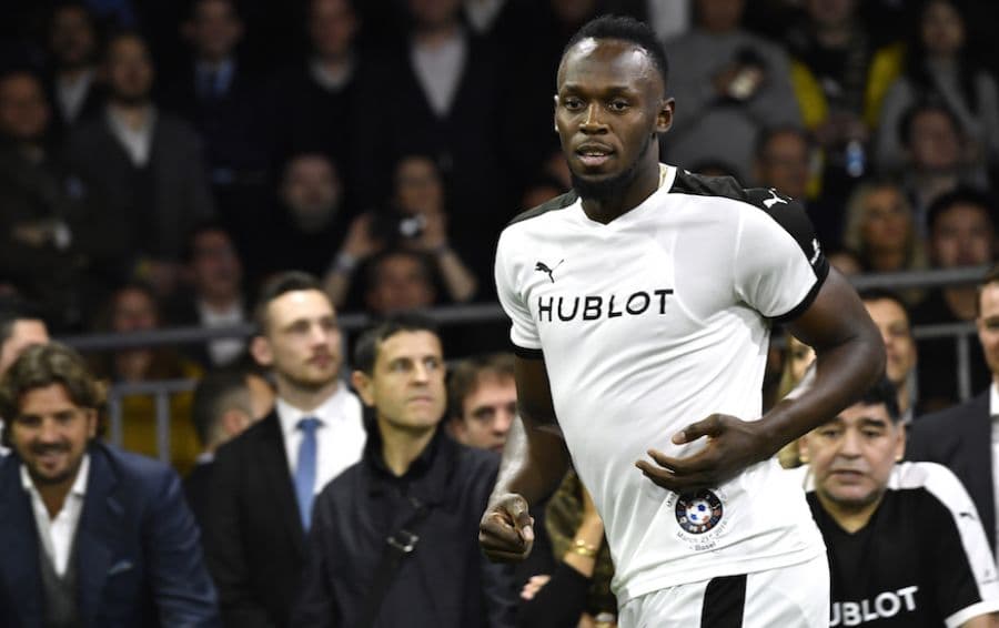 Useyn Bolt futbolchi sifatida ilk o‘yinini o‘tkazdi