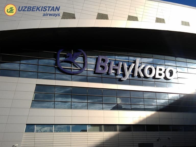 “Domodedovo” o‘rniga “Vnukovo”ga uchishni istamagan yo‘lovchilar aviachiptalarni jarimasiz qaytarib berishlari mumkin