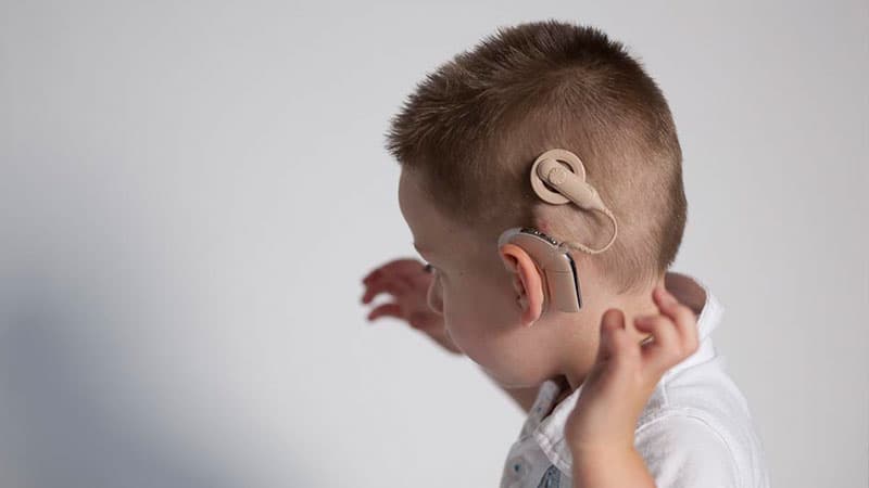 O‘zbekistonda koxlear implantat muammosiga yechim topiladimi? 2 yil navbatda turgan xorazmlik ota-ona tashvishi