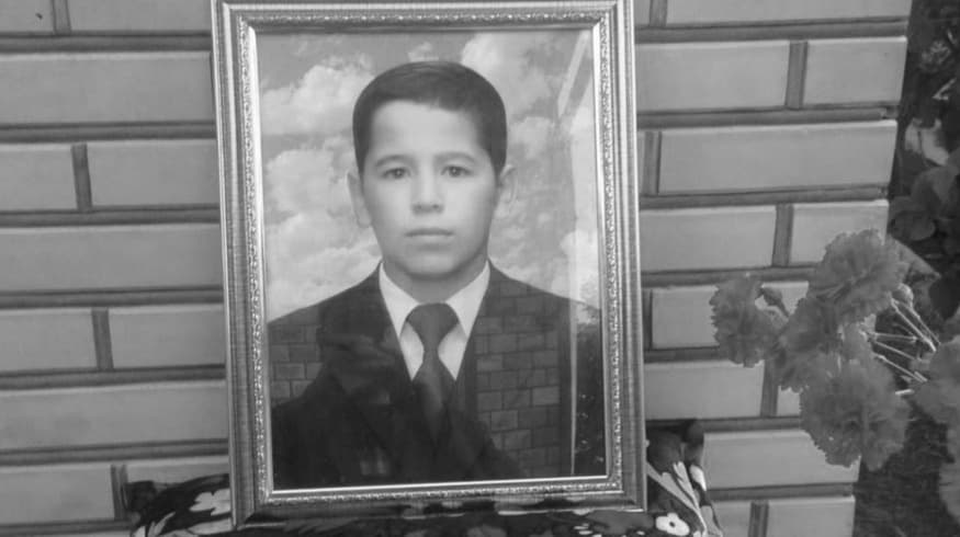 Samarqandda o‘quvchisini darvoza bosib qolgan maktab mutasaddilariga chora ko‘riladi