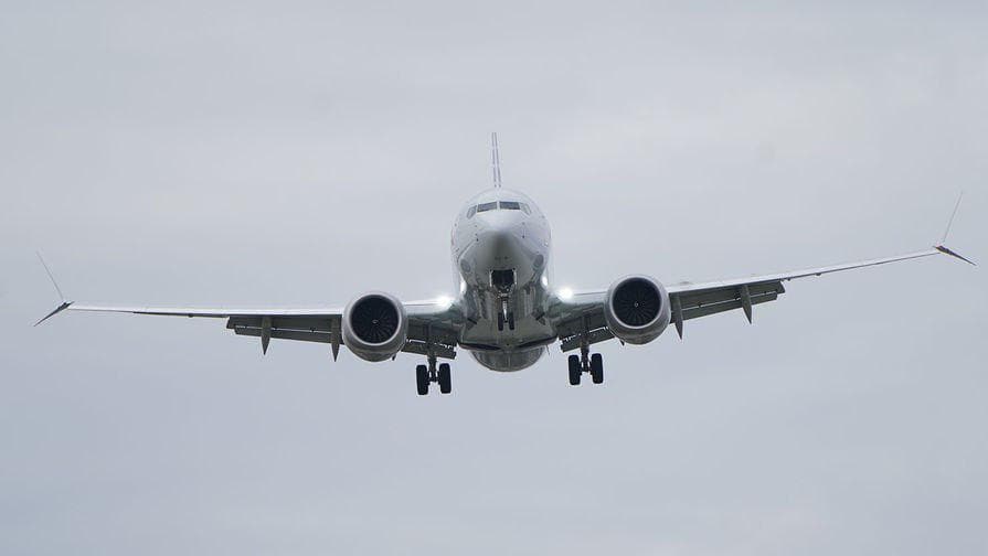 Boeing uchuvchilar bilan 737 MAX parvozlarini qayta tiklashni muhokama qilmoqda