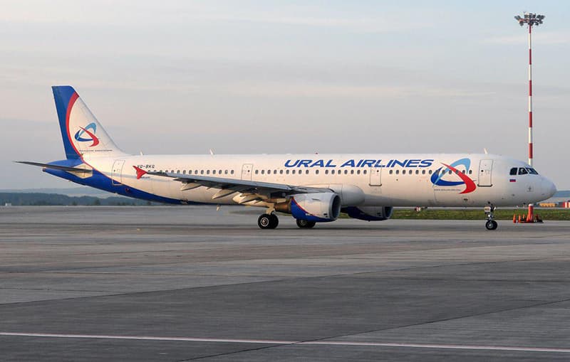 A plane of Ural Airlines en route Moscow-Kulyab makes an emergency landing in Tashkent