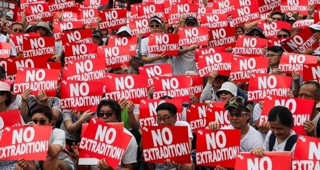 Foto: Hongkongdagi ommaviy namoyishlar yangi bosqichga o‘tdi. Hukumat yon berishga majbur bo‘ldi