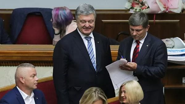 Zelenskiy ma'muriyati rahbari Poroshenkoni mazax qildi (video)