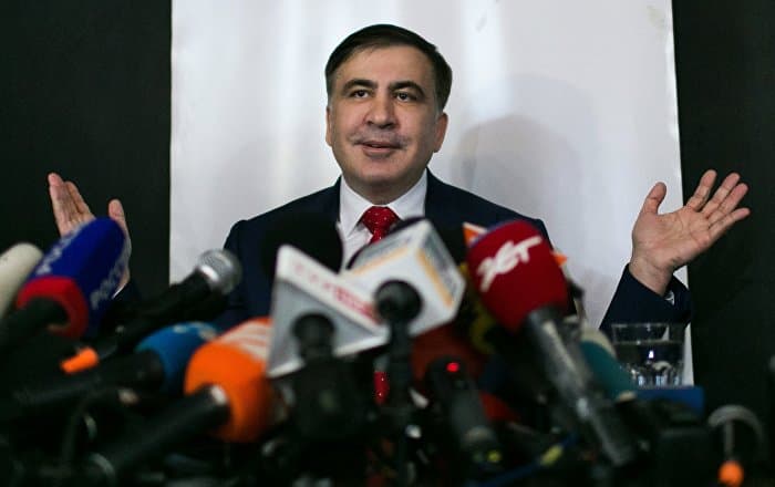 Zelenskiy Saakashviliga Ukraina fuqaroligini qaytarib berdi