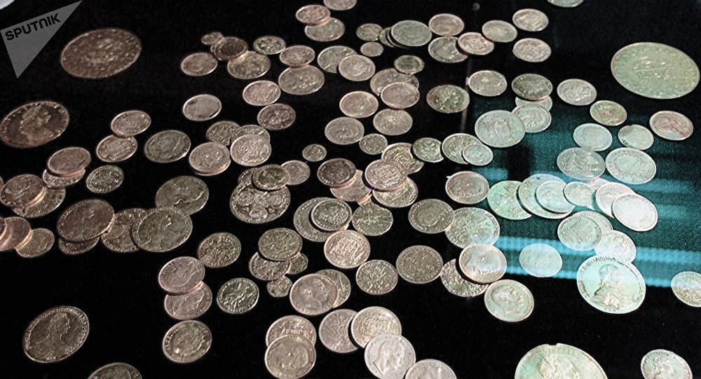 Treasure with ancient manuscripts and coins of the IX century found in Tashkent 