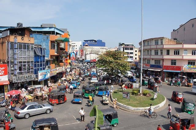 Shri-Lanka prezidenti teraktlardan keyin mamlakatdagi har bir uyni tekshirishni buyurdi 