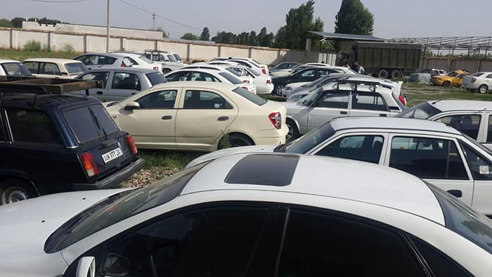 Qanday holatlarda transport vositasi jarima maydonchasiga joylashtiriladi?
