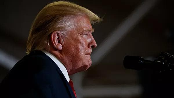 Трамп АҚШ Эрондаги 15 та объектга зарба бериши мумкинлигини айтди 