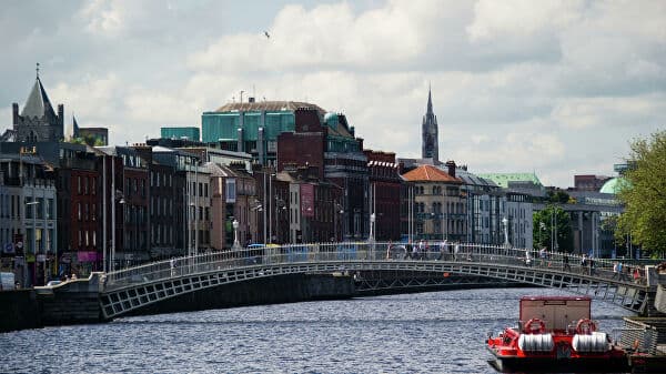 Irlandiya hukumati bitta printer uchun bir million yevrodan ortiq pul sarfladi