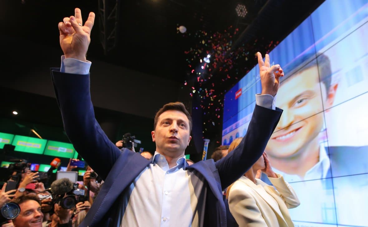 Shoumenlikdan siyosatchilikka: «Xalq xizmatchisi» Vladimir Zelenskiy haqida nimalar ma'lum?