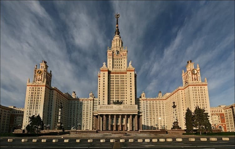 Объявляется приём в совместную образовательную программу магистратуры МГУ и НУУ 
