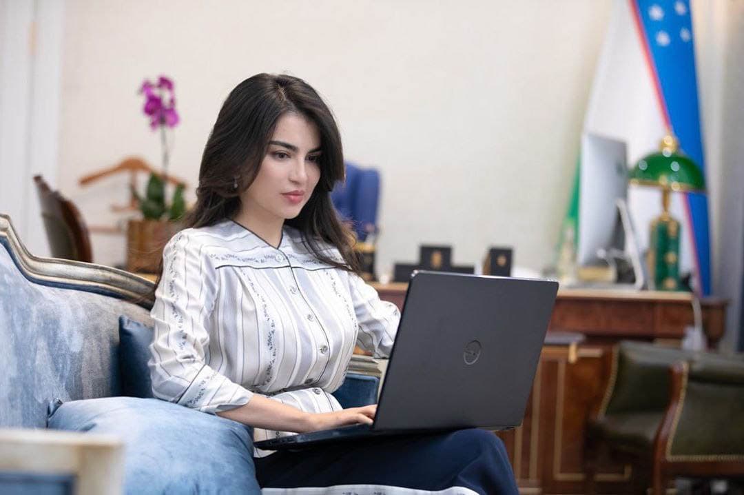 «Axborotlashtirish to‘g‘risida»gi qonunga blogerlar haqidagi moddalar qo‘shish taklif etilmoqda - Saida Mirziyoyeva
