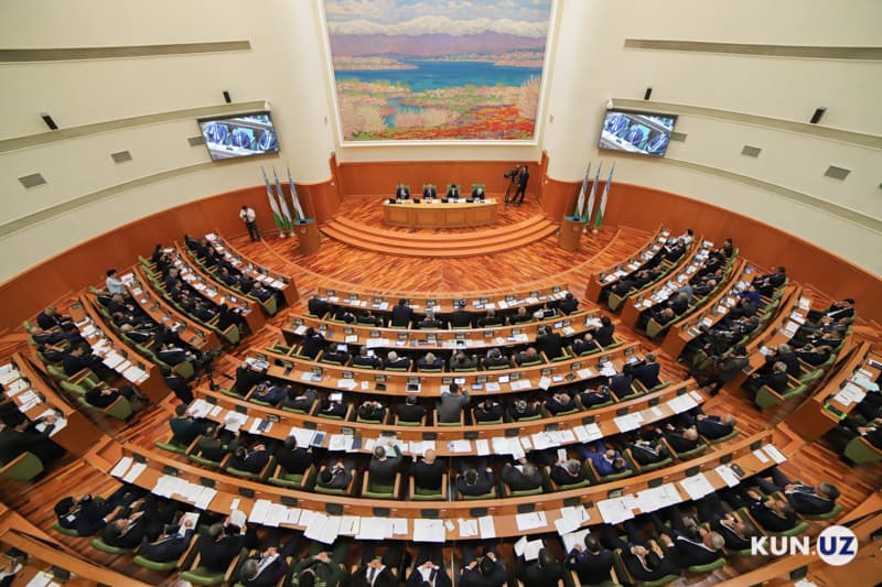 Senatning 21-yalpi majlisi o‘z ishini boshladi 