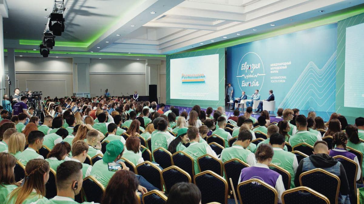 O‘zbekistonlik yoshlar «Eurasia Global» xalqaro yoshlar forumida o‘z loyihalari bilan ishtirok etyapti