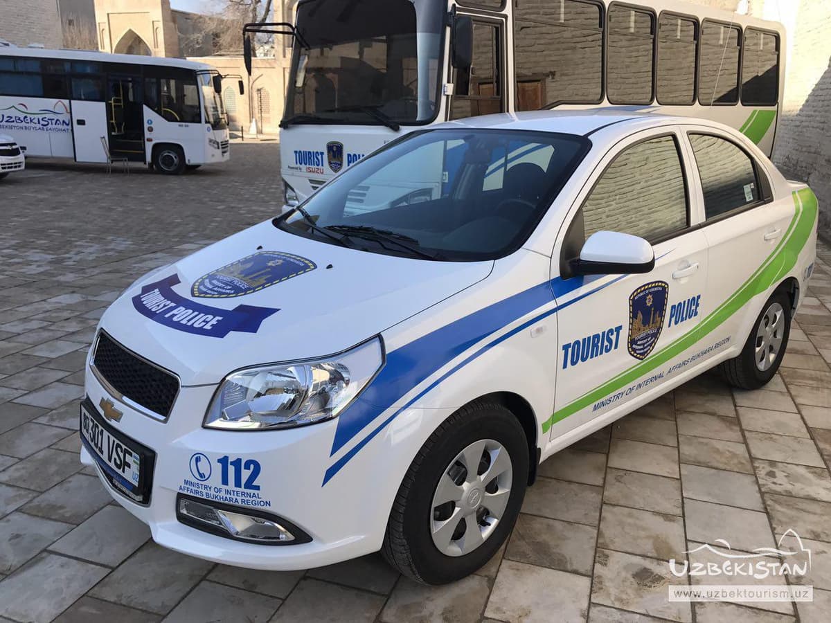 «Turizm politsiyasi mutlaqo boshqacha bo‘lishi kerak edi». Buxorodagi turizm muammolari