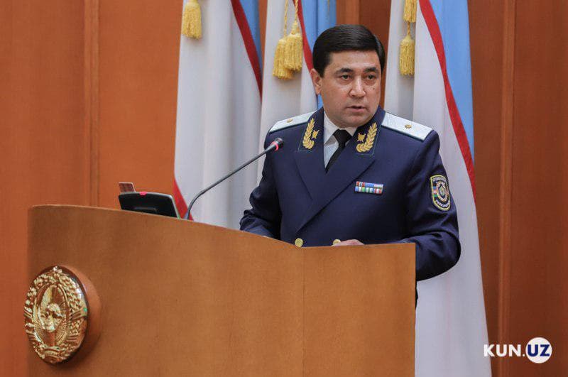 Мирзиёев: в обществе, в котором прокурор взяточник, никогда не будет изменений