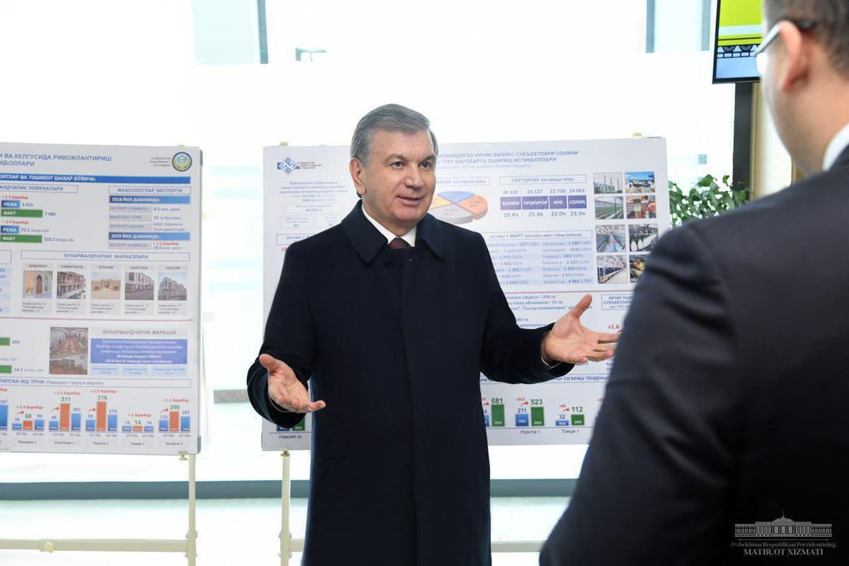 Shavkat Mirziyoyev Navoiyda DXM faoliyati bilan tanishdi