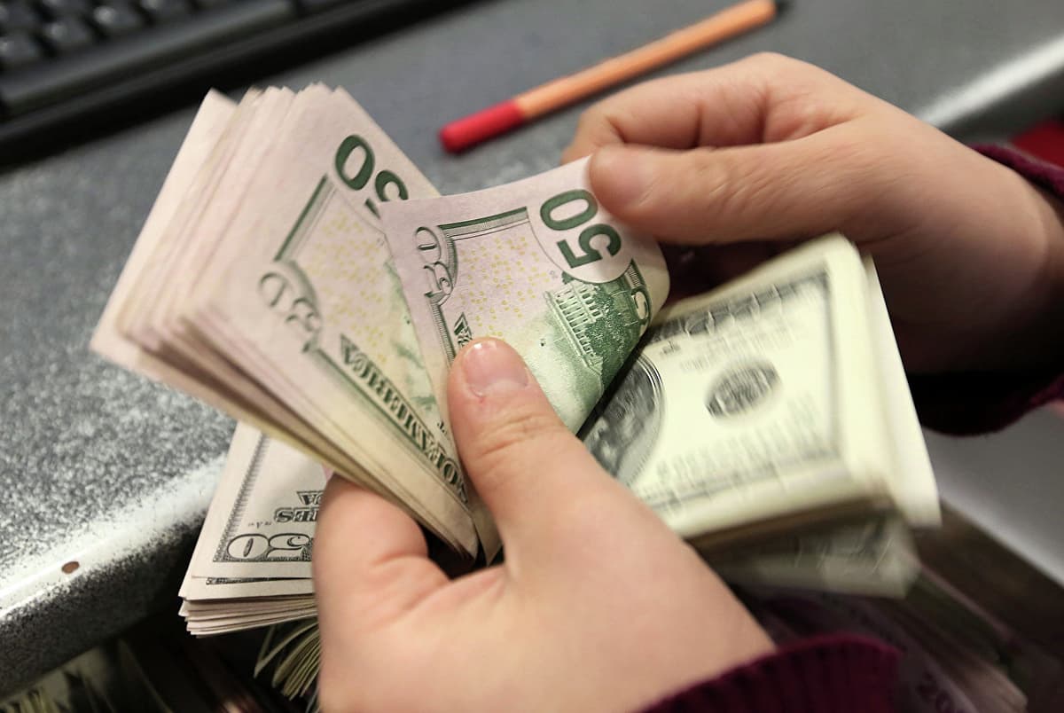 O‘zbekistonda dollar kursi ko‘tarilishda davom etmoqda