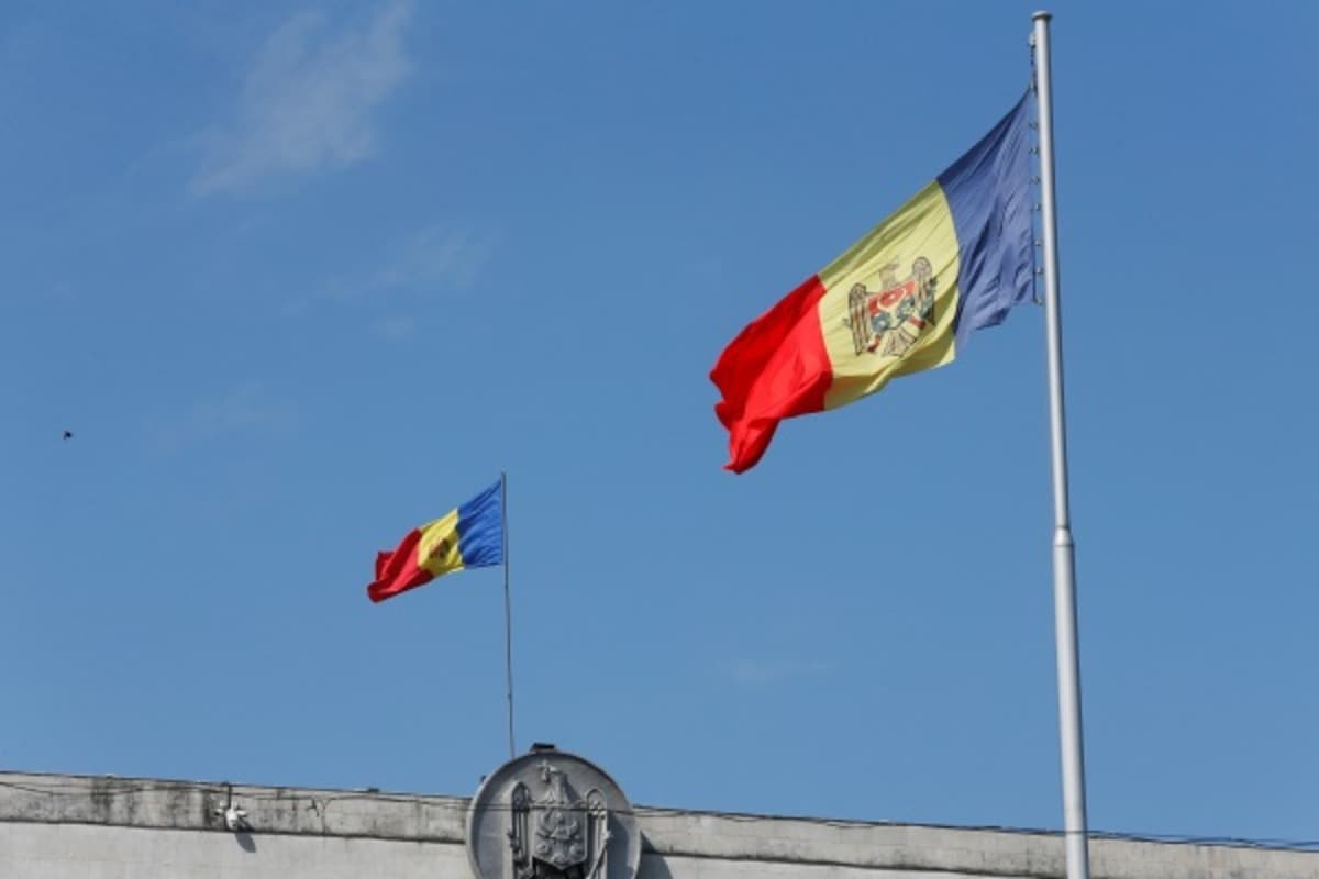 Moldovalik muxolifatchilar mamlakatni ommaviy ravishda tark etmoqda