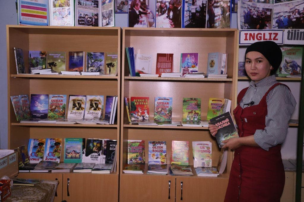 «Qamchiqavtoyo‘l» xayriya tariqasida qishloq maktablariga o‘quv jihozlari taqdim etdi