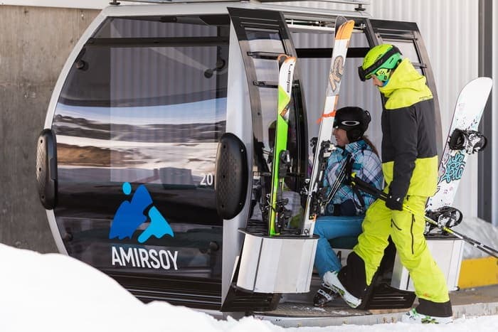 First modern ski resort opens in Uzbekistan
