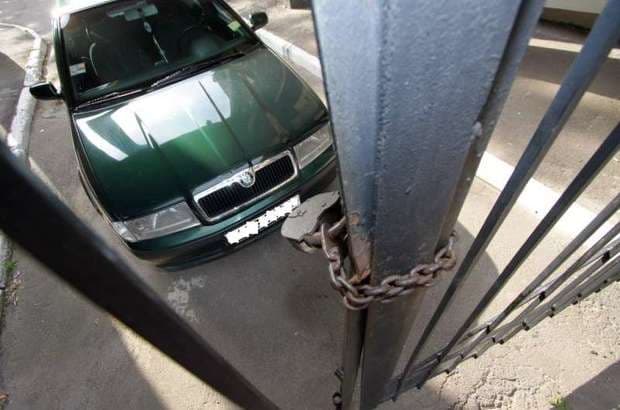Transport vositasini jarima maydonchasiga joylashtirish tartibi qanday?