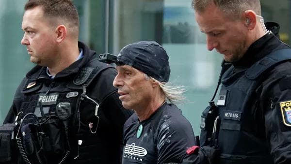 Germaniyada osmono‘par binoga chiqqan fransiyalik «o‘rgimchak odam» qo‘lga olindi