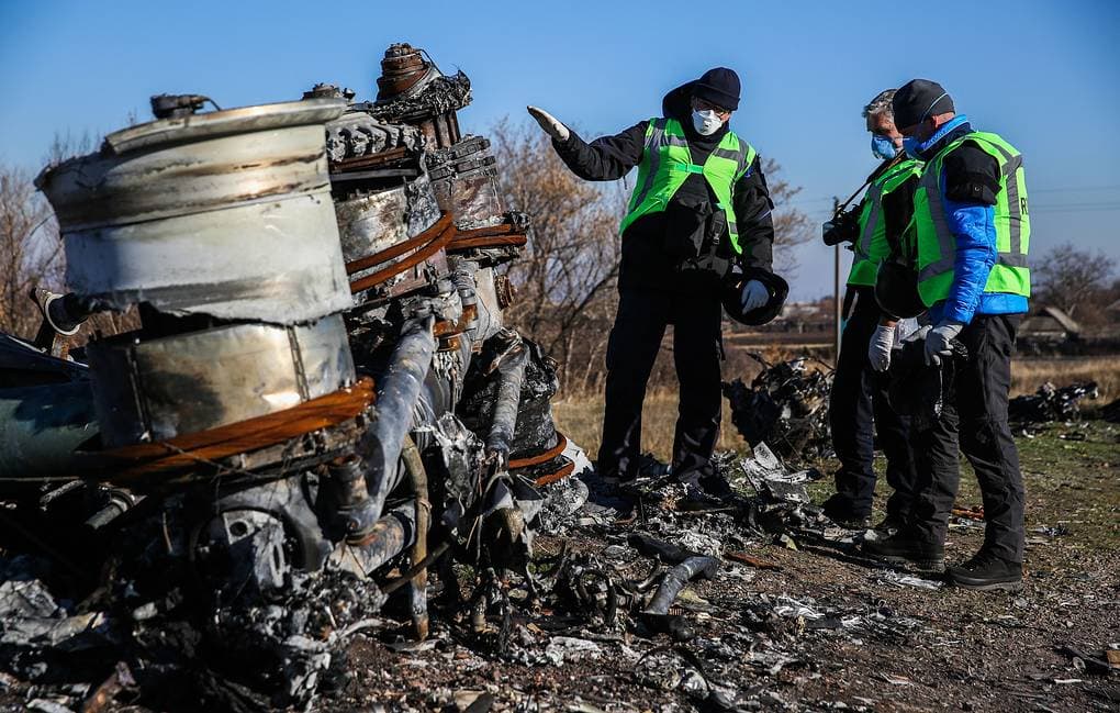 Tergovchilar MH17 reysi halokatiga aloqadorlikda gumon qilinayotganlarning ismlarini ma'lum qilishdi