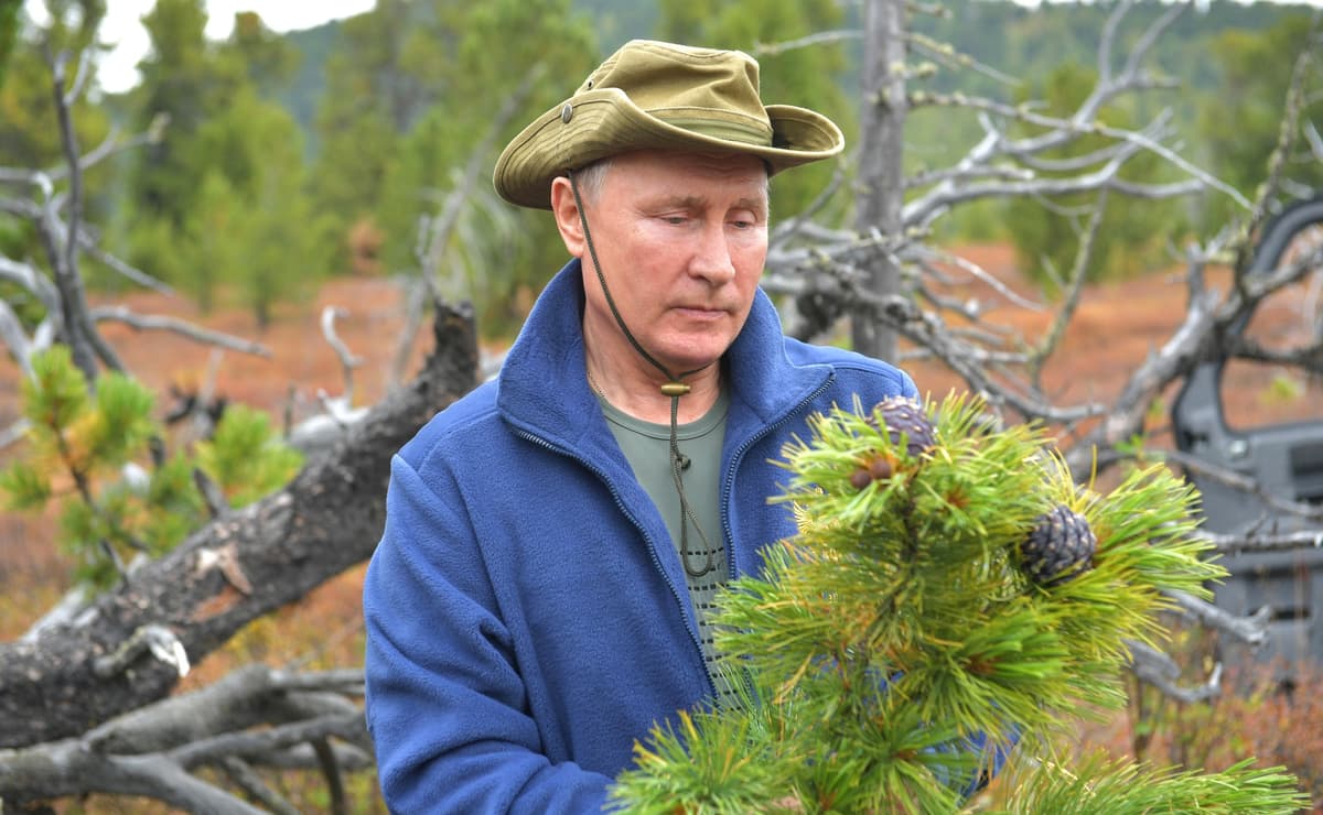 Путин туғилган кунини нишонлаш арафасида қаерга боргани маълум бўлди