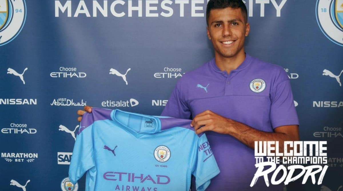 «Manchester Siti» yangi transferini e'lon qildi. Klub rekordi o‘rnatildi