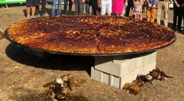 Fransiyada dunyodagi eng og‘ir olmali pirog pishirildi 