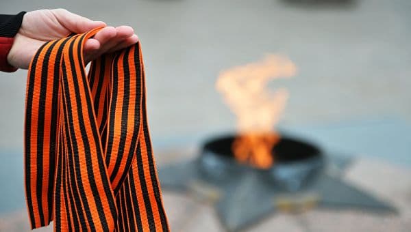 В Узбекистане раскритиковали распространение «Георгиевских ленточек»