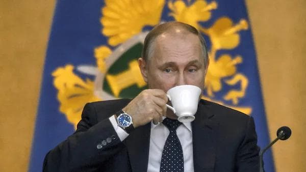 Putin 30 ga yaqin general va polkovnikni lavozimlaridan bo‘shatdi – OAV
