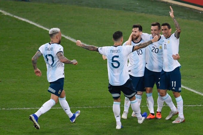Amerika Kubogi. Argentina yarimfinalga chiqdi, Kolumbiya uyiga ravona bo‘ldi