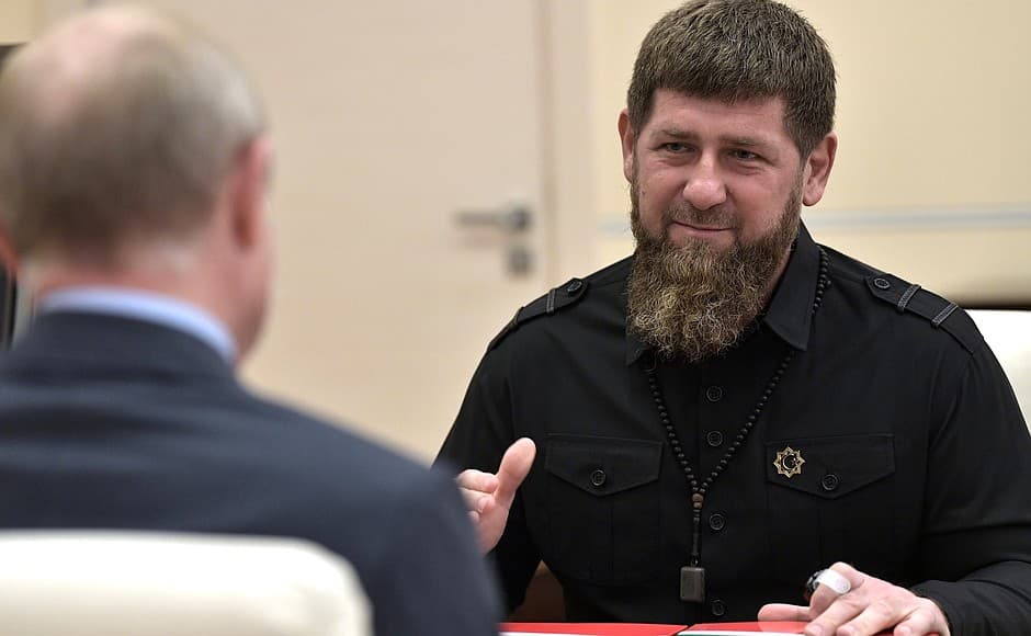 Putin va Qodirov dunyodagi eng chiroyli masjid borasida bahslashishdi