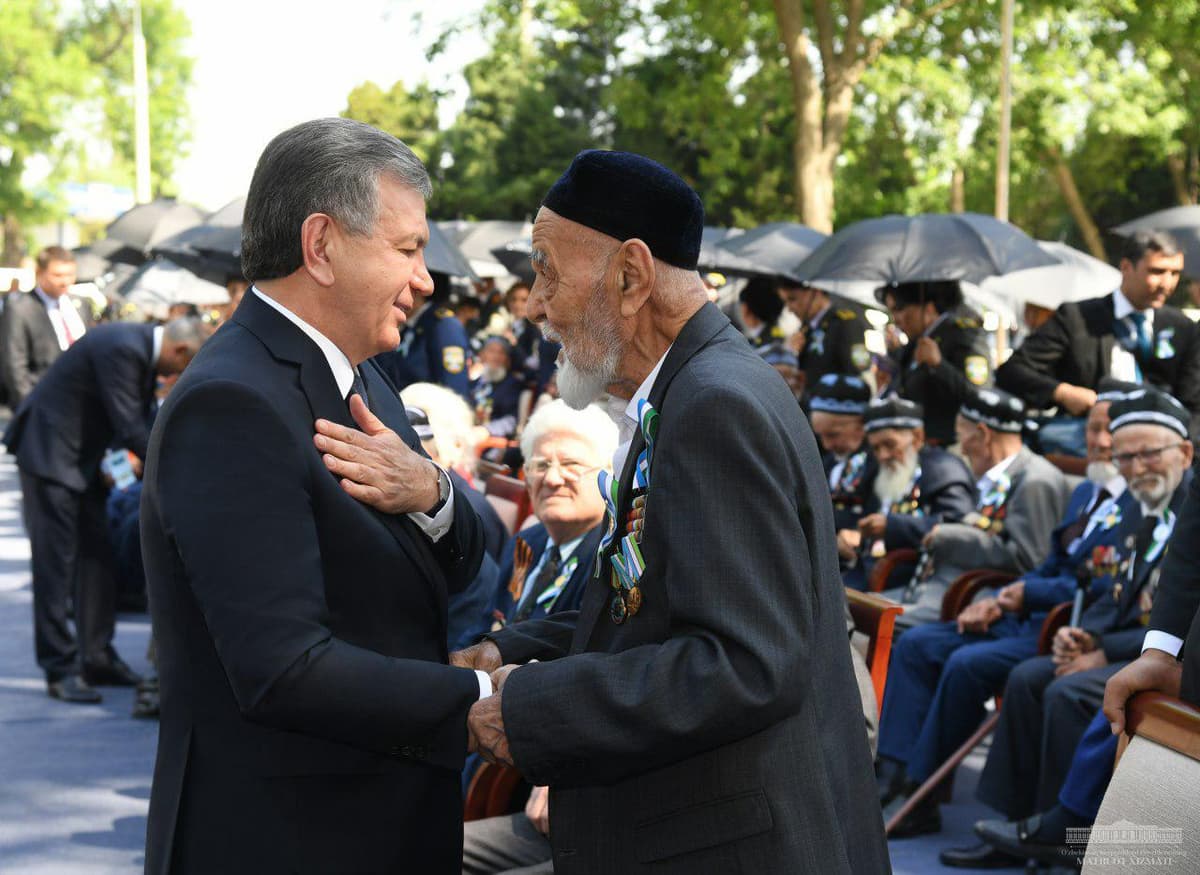 Shavkat Mirziyoyev Xotira va Qadrlash kuniga bag‘ishlangan bayram tadbirida ishtirok etdi